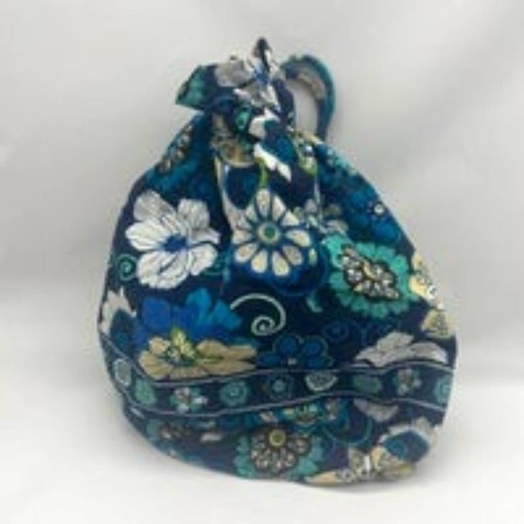Vera Bradley Blue Floral Print Ditty Bag with plastic lining - Picture 1 of 3